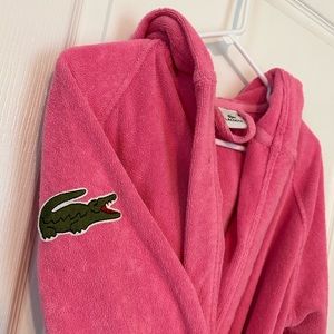 Women’s pink Lacoste Robe— knee length with pockets